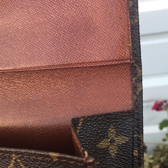 💯Authentic Louis Vuitton Vintage Clutch - Picture 7 of 16